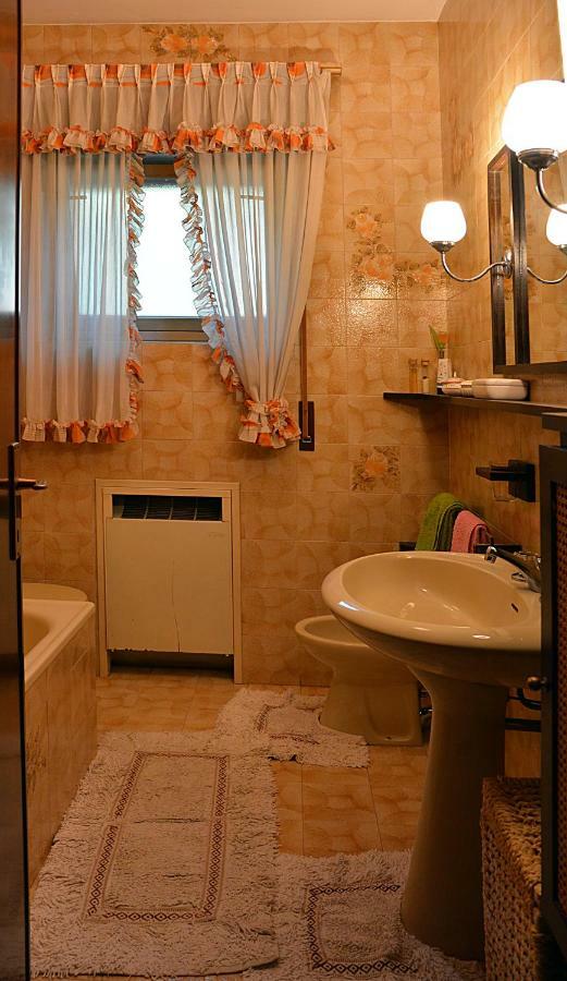 Art & Breakfast Atelier Bed & Breakfast Trieste Exterior photo